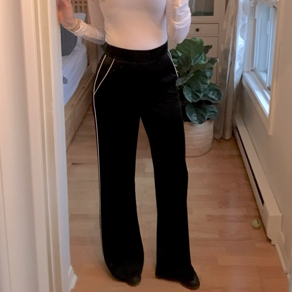 Aritzia Wilfred Clarisse Pant Satin High-Waisted Wide-Leg